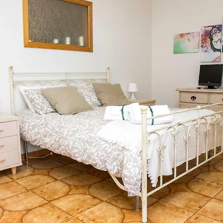 La Casa Di Rosy Ferienhaus
